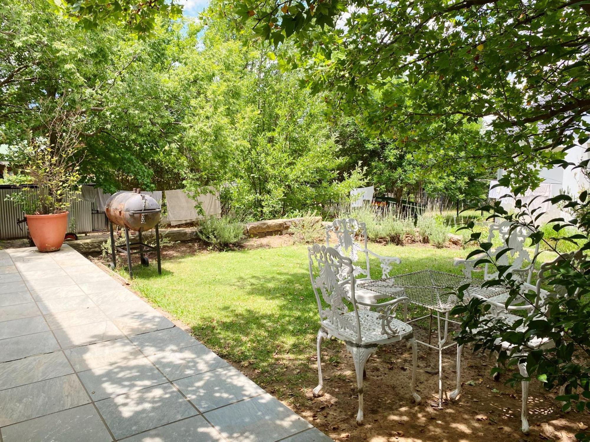 Collett House And Lavender Cottage Кларенс Экстерьер фото